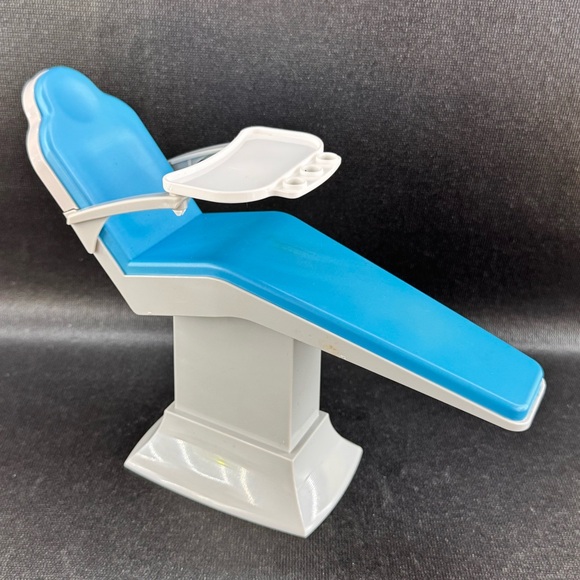 Mattel Other - Vintage Mattel Barbie 1997 Blue Dentist Chair With Tray